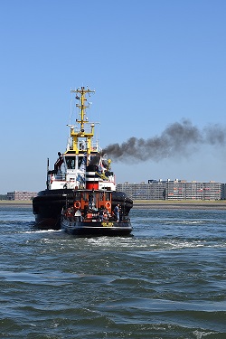 Dockyard III against Multratug 28